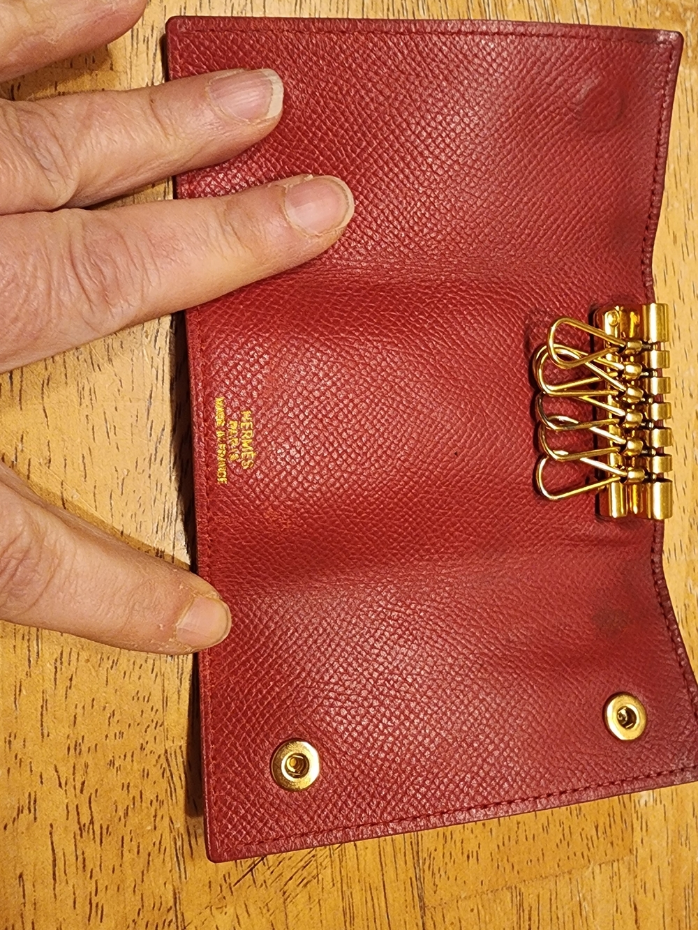 red Hermès leather key case - Picture 9 of 11